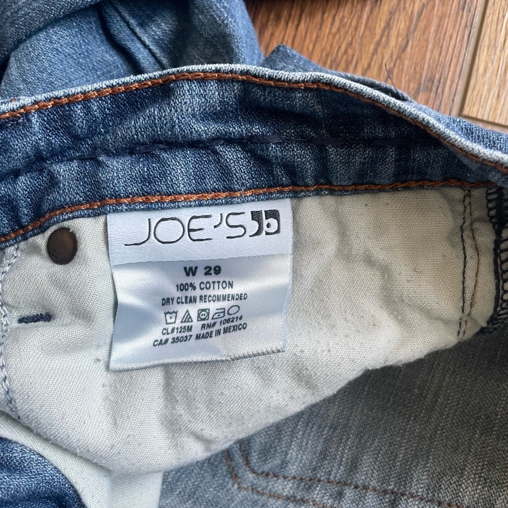 Joe’s men Jean